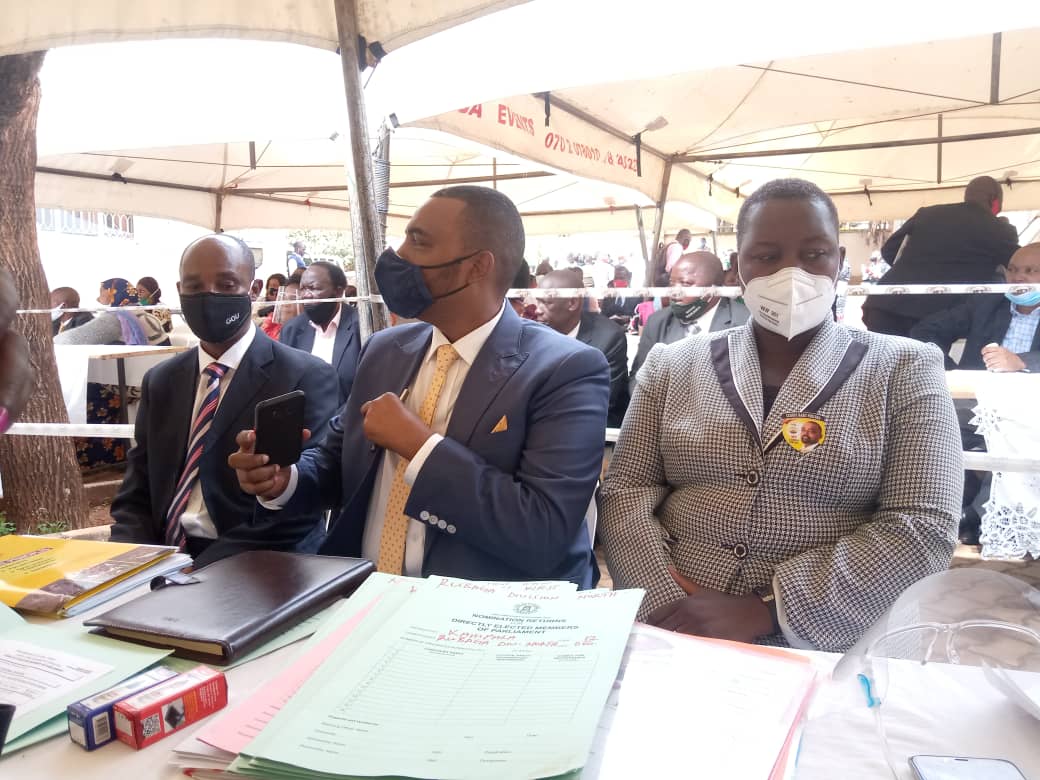 Cedric Babu Ndilima (center) during the nomination exercise