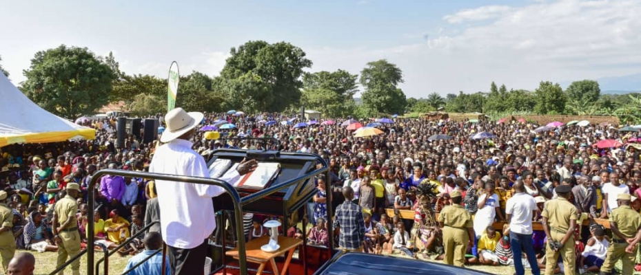 Museveni addressing a public rally in Bundibugyo. PPU photo