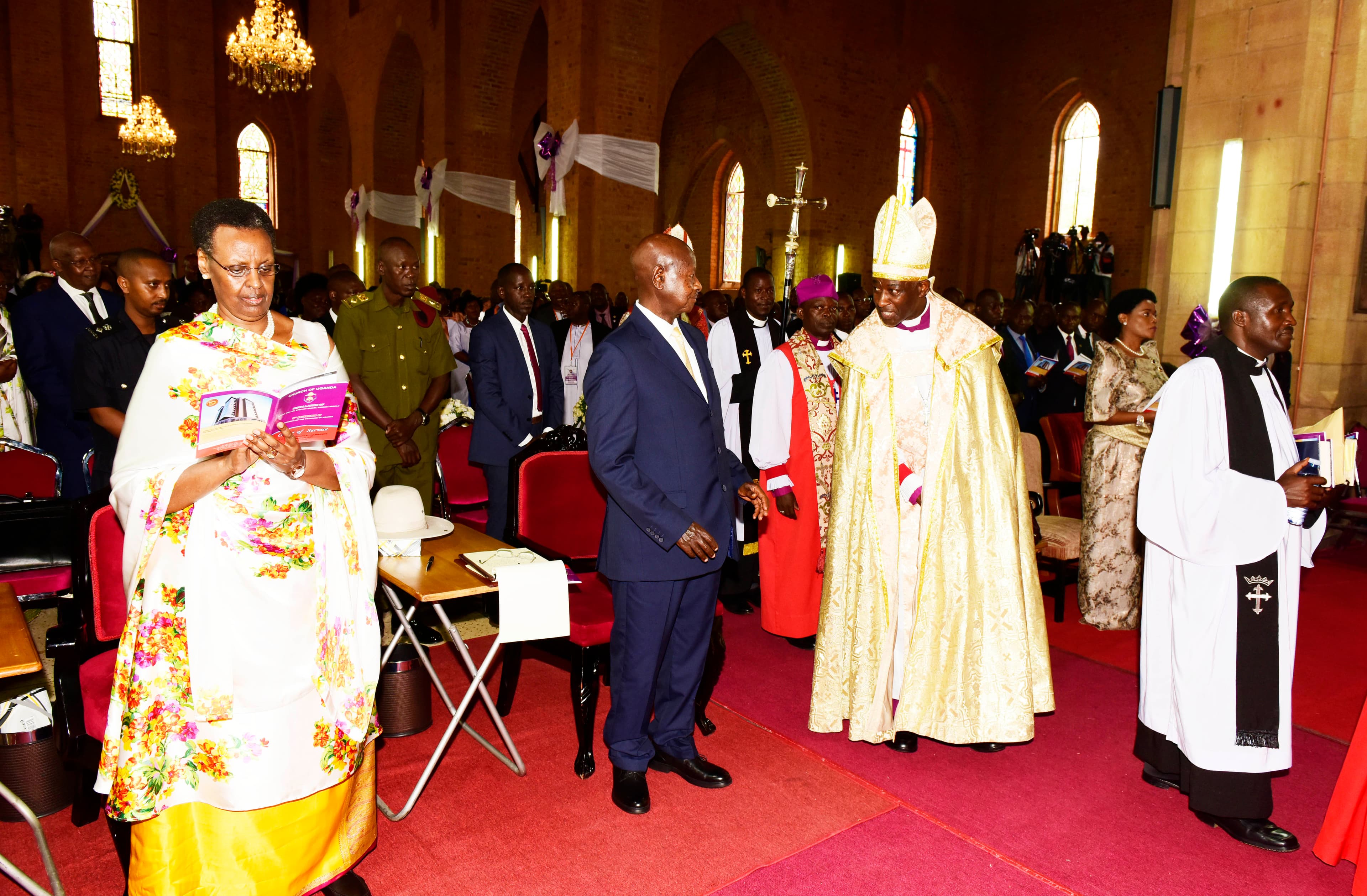 Museveni Congratulates, Praises New COU Archbishop Kaziimba 