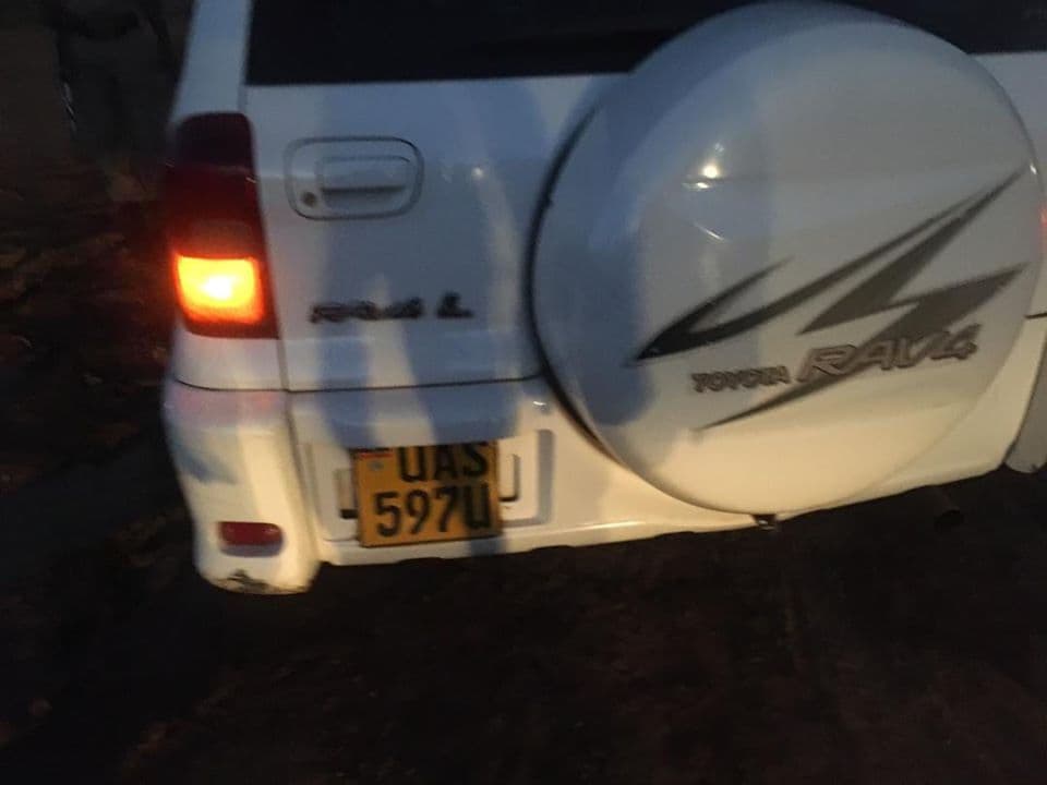 Police Hunts Driver for Knocking Traffic Officer