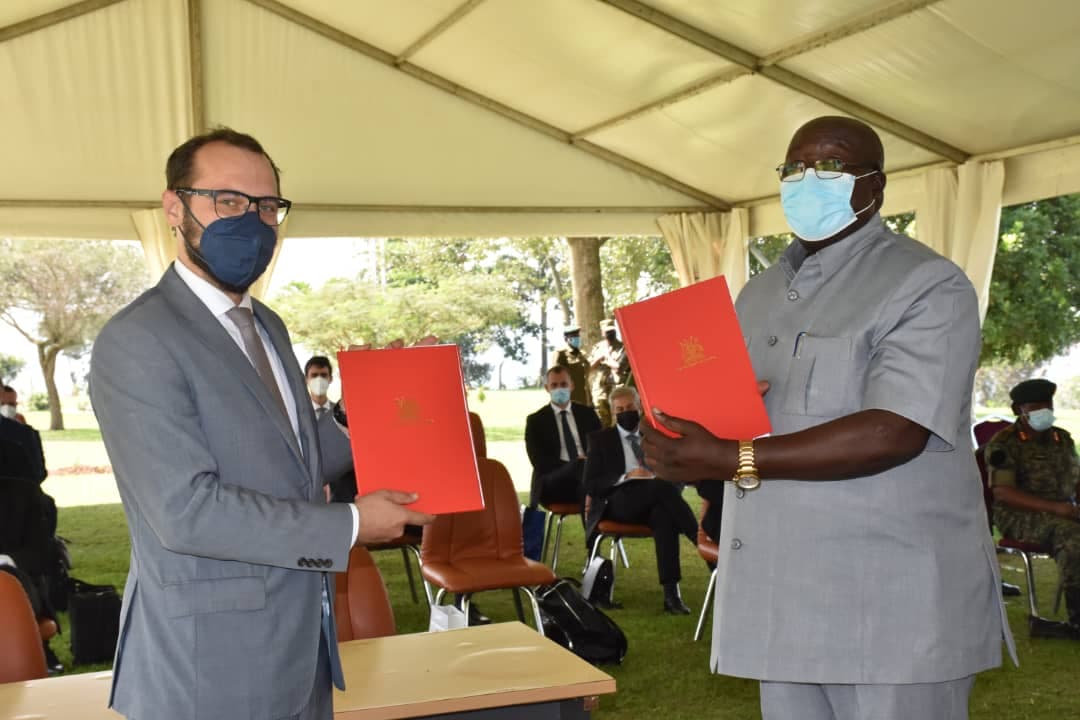Uganda, Czech Republic Ink Deal to Strengthen Defence Ties