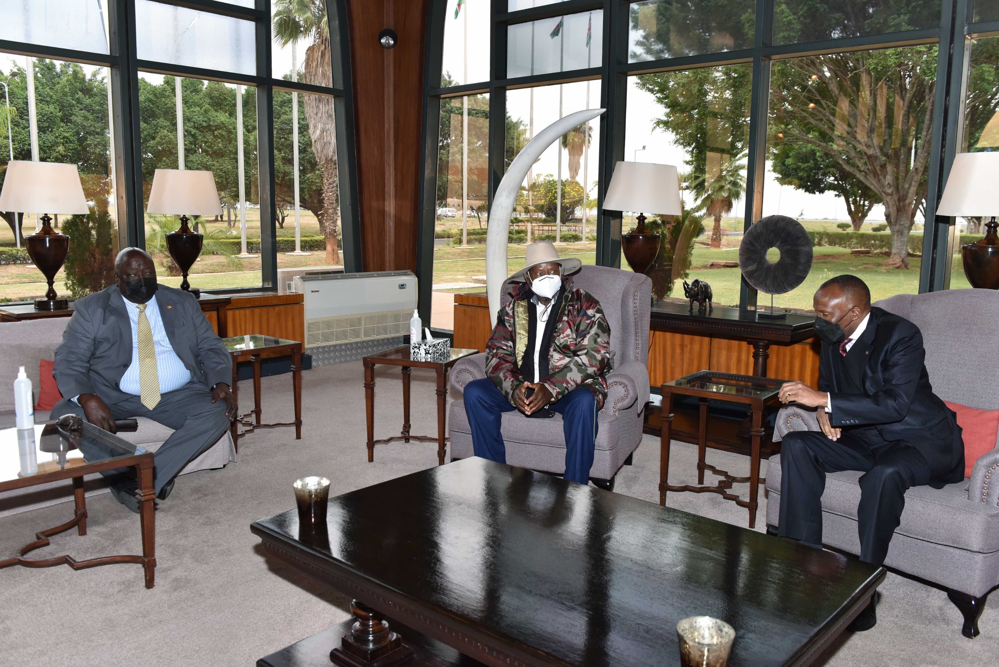Museveni Arrives in Kenya ahead of Meeting to Discuss DRC Conflict 