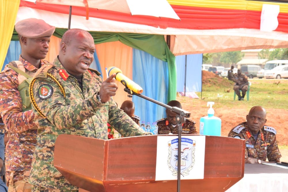 Gen Elwelu Passes out Senior Non-commissioned Officers