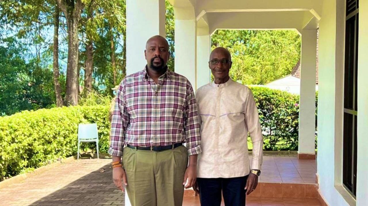Gen. Kainerugaba Meets Gen. Kale Kayihura