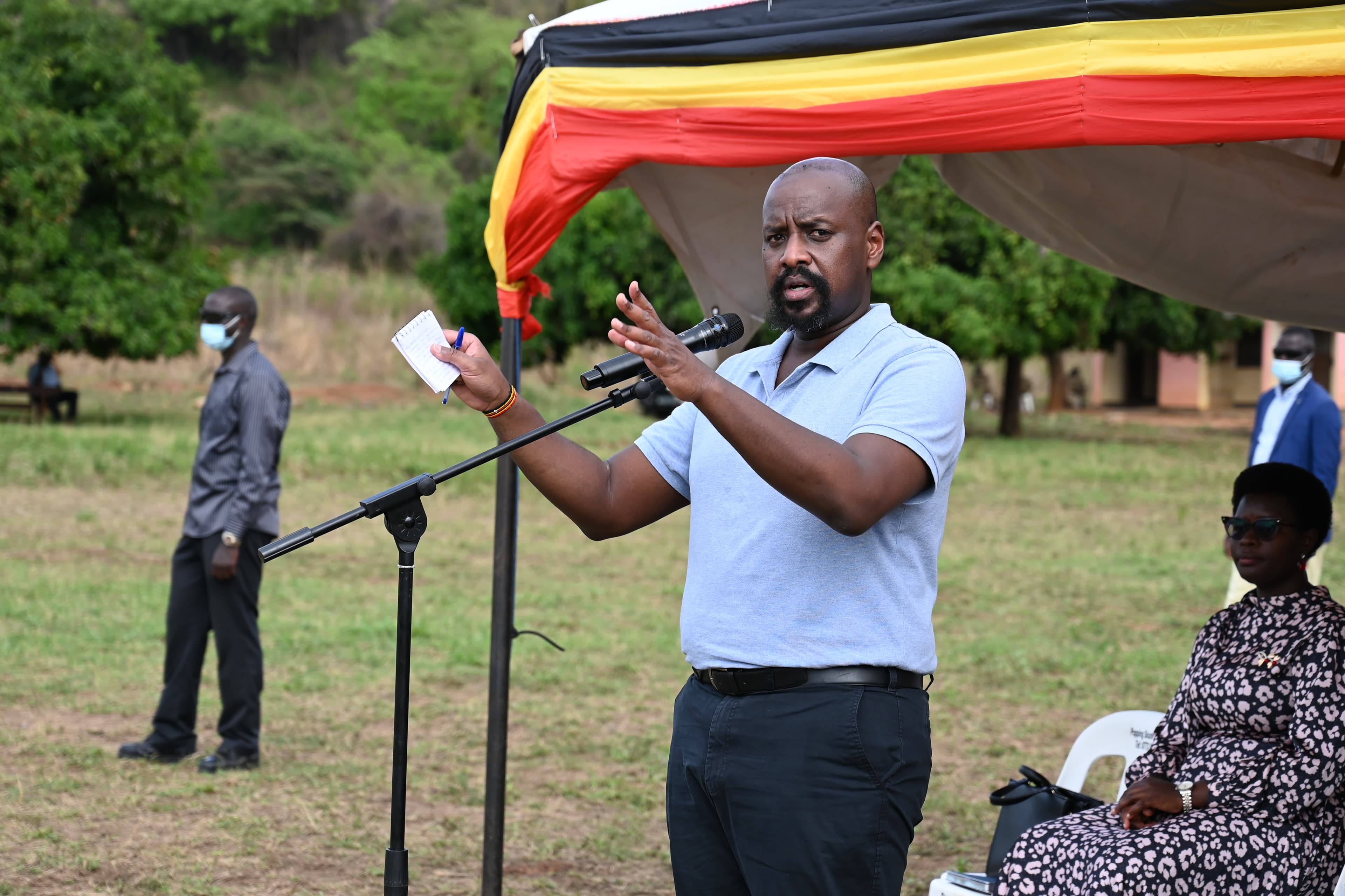 Agago: Gen Kainerugaba Fulfills Promise to Compensate Cattle Rustling Victims 