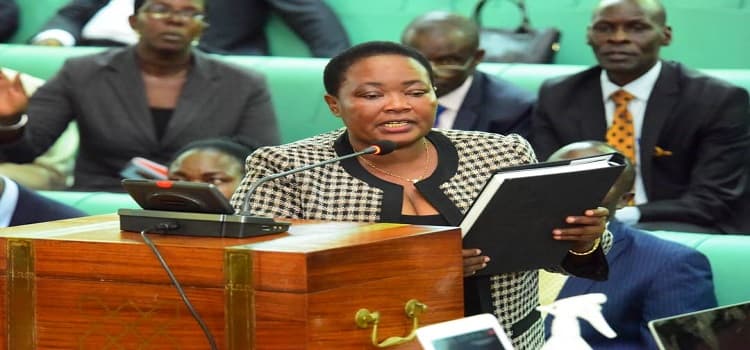 Government Promises to Revitalize Tea Growing Industry