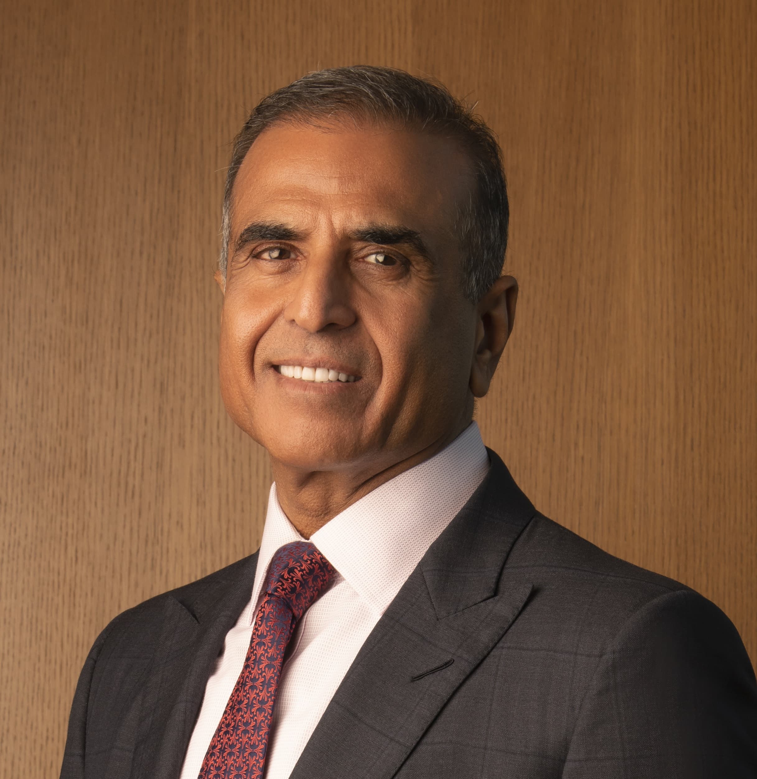 Sunil Bharti Mittal, Airtel Africa Founder, Knighted by King Charles