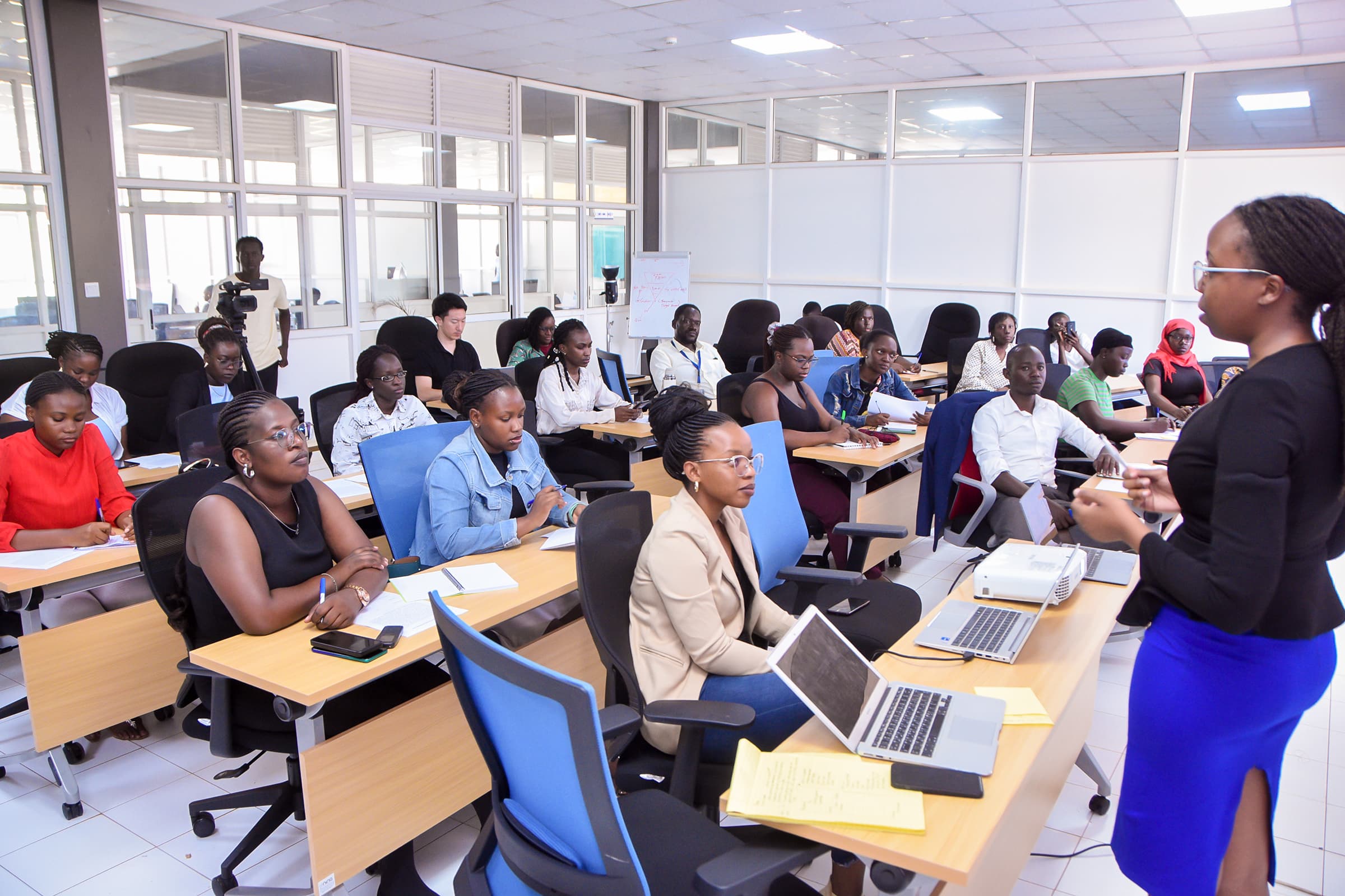 Experts Meet to Review ICT Intellectual Property Guidelines 