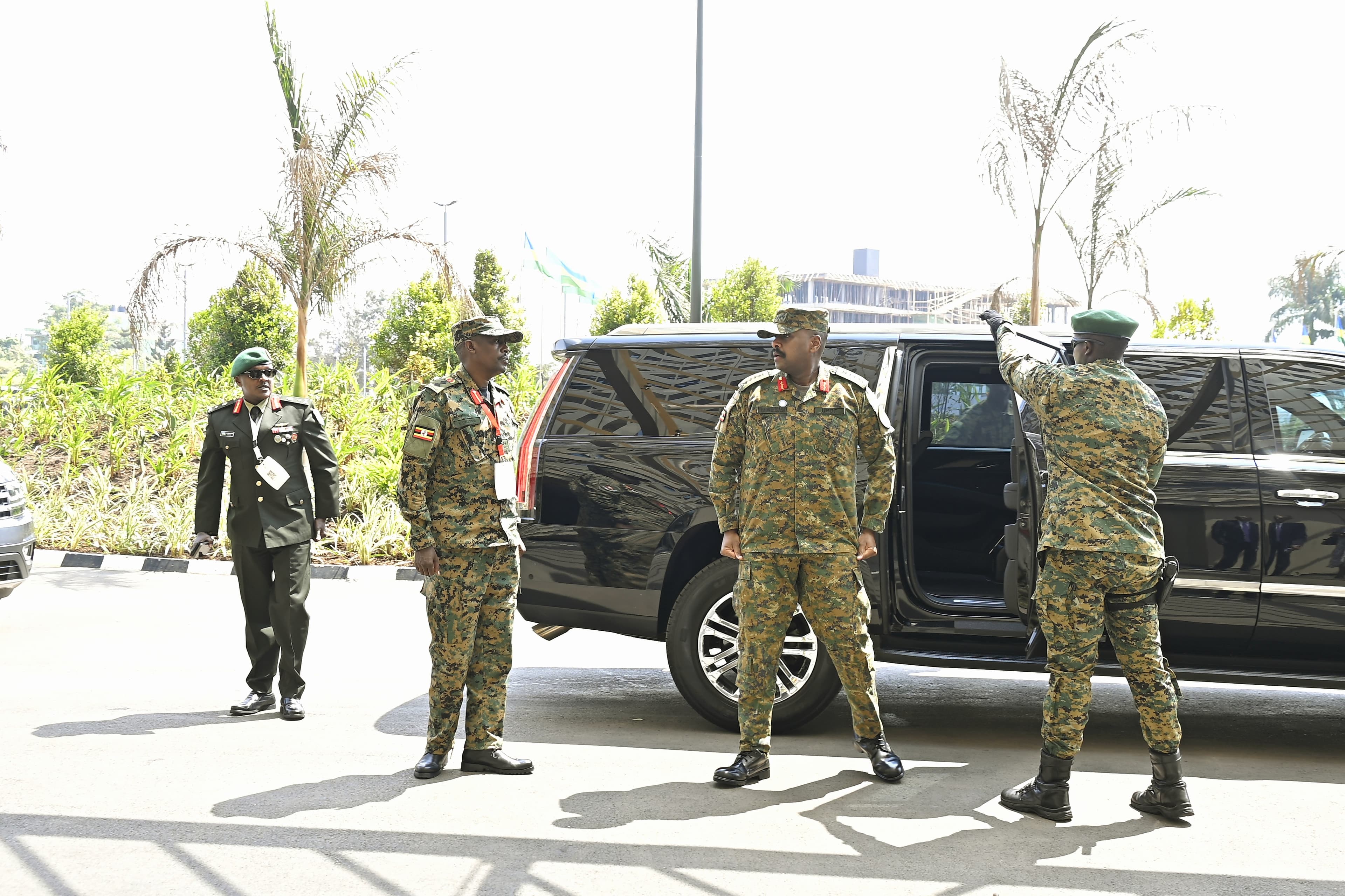 Gen. Kainerugaba Attends Kagame's Swearing-In Ceremony