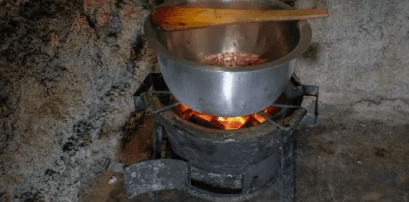 Increasing Charcoal Prices Push Kampala Residents to Opt for Sustainable Cooking Solutions