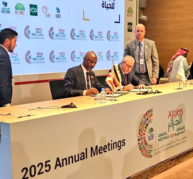 Uganda Secures $800 Million Islamic Bank Deal to Strengthen Economy, Human Development