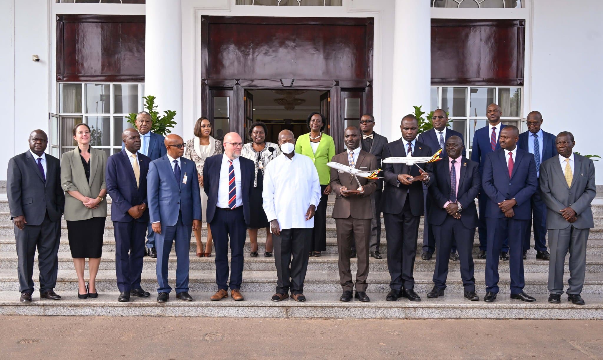Uganda Airlines Signs Agreement to Acquire 10 Boeing Planes
