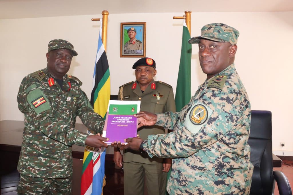 Brig Gen Chris Bagonza Takes Over as Chief of Staff – Land Force
