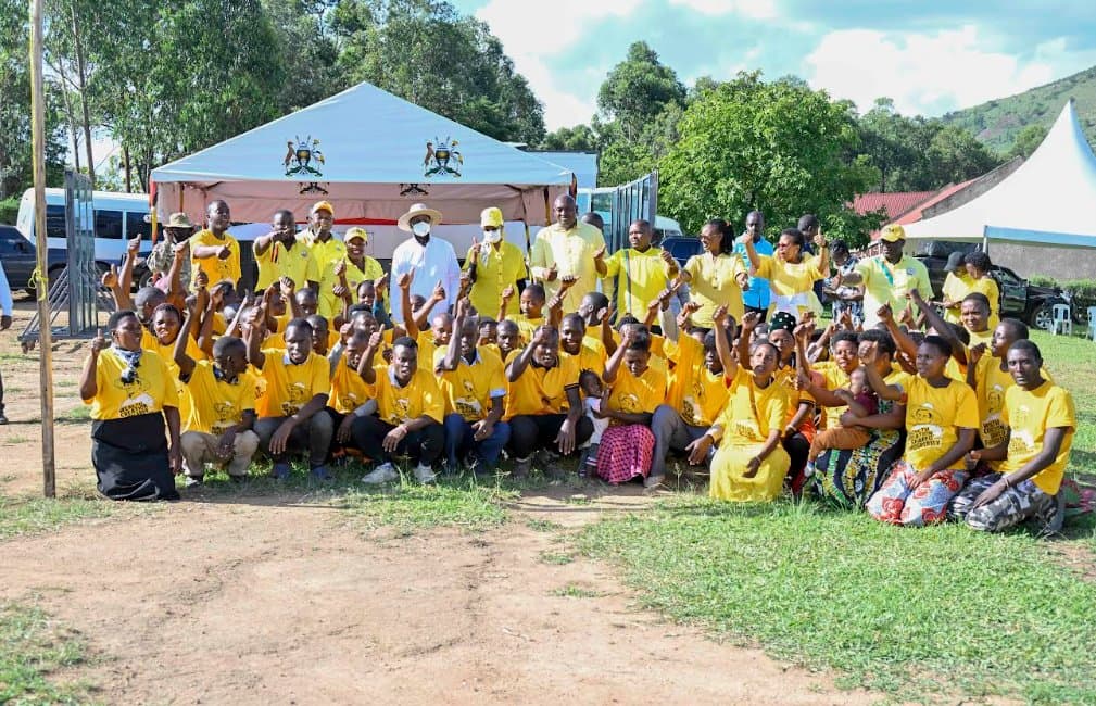 Museveni Urges Kitagwenda Residents to Boost Household Income, Embrace Free Education