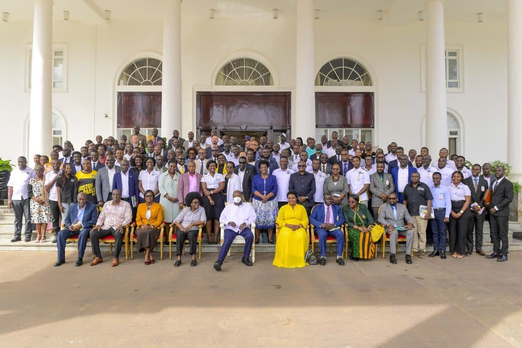 Museveni Challenges Scientists to Turn Knowledge into Wealth