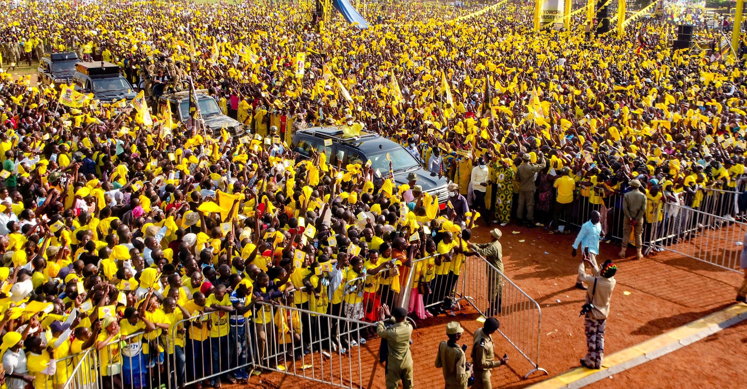 Museveni Rallies People of Hoima, Highlights Peace and Wealth as Drivers of Uganda’s Progress