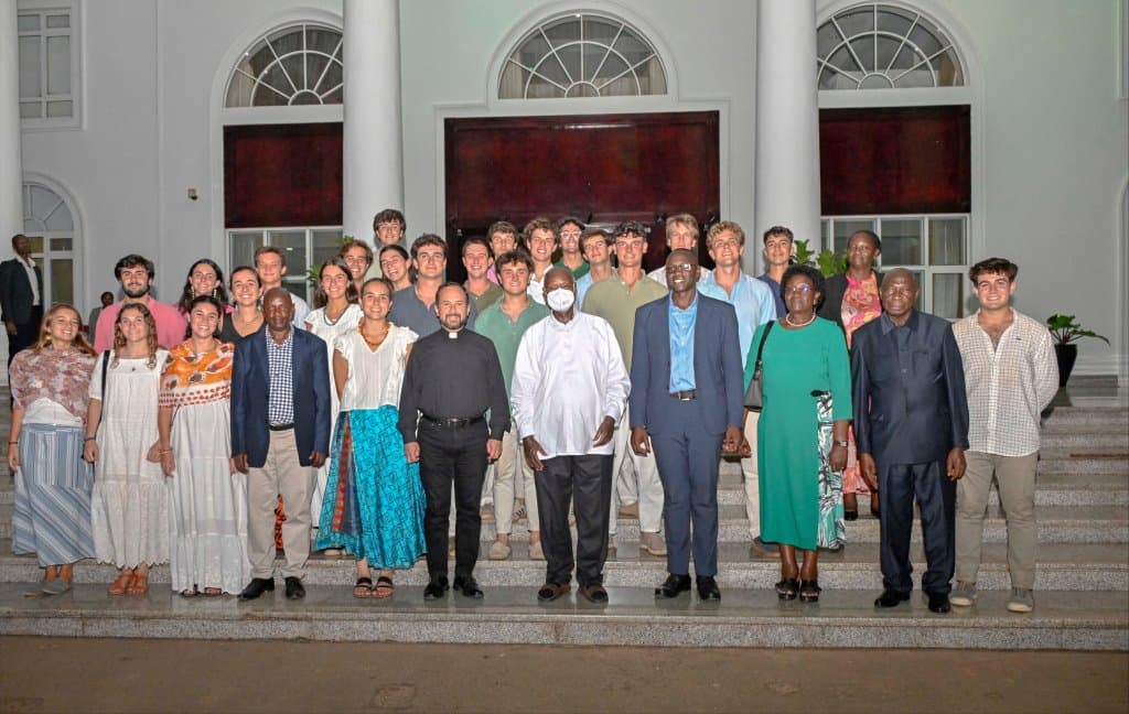 Spanish Volunteers Honored at State House for Boosting Water, Education Projects in Gomba