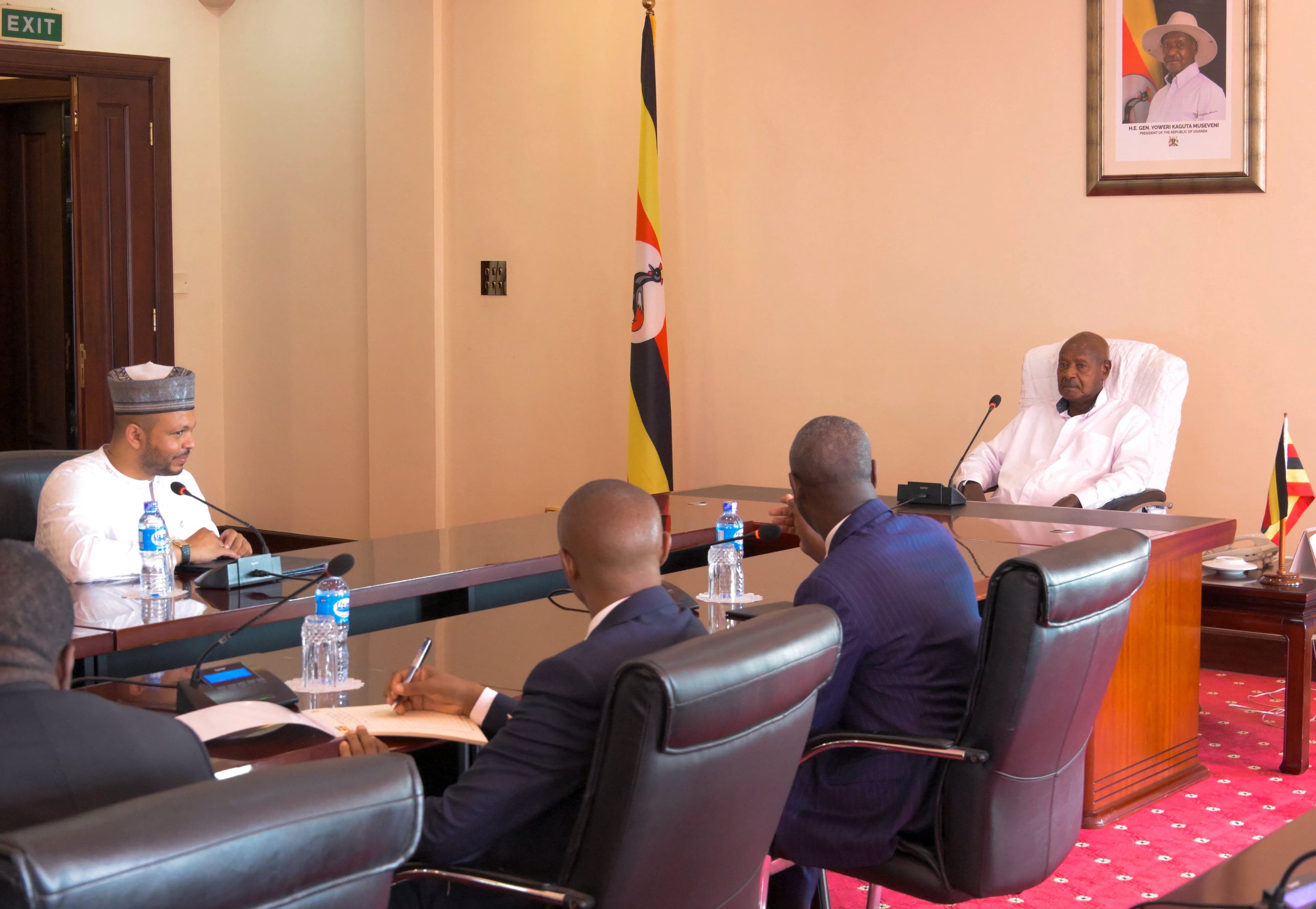 Museveni Pledges Support to OACPS, Offers Uganda as Potential New Headquarters3