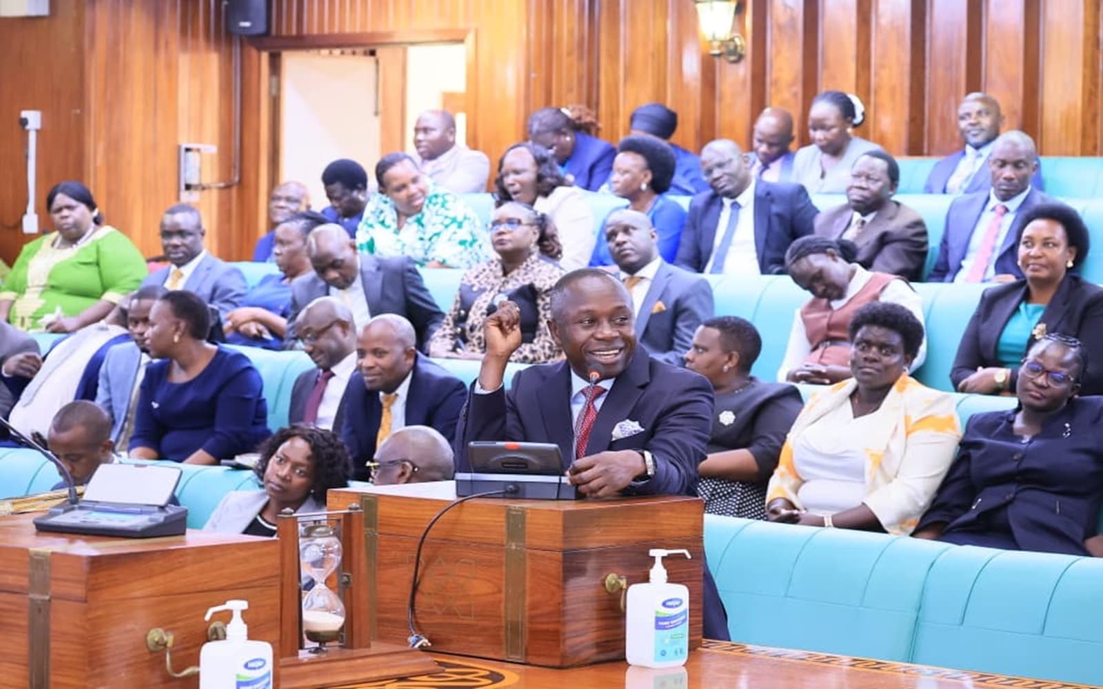 Government to Renovate 120 Traditional Schools to Match New Curriculum Standards