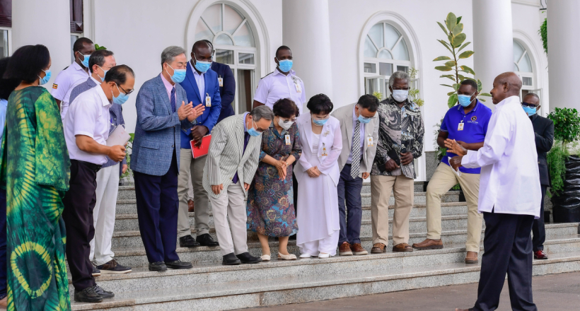 President Yoweri Museveni welcomed a delegation of businesspeople from South Korea led by Kwon Hurkkoo, Cho Shanghyu, and Kim Jinwook, all Directors of HINENI Ltd.