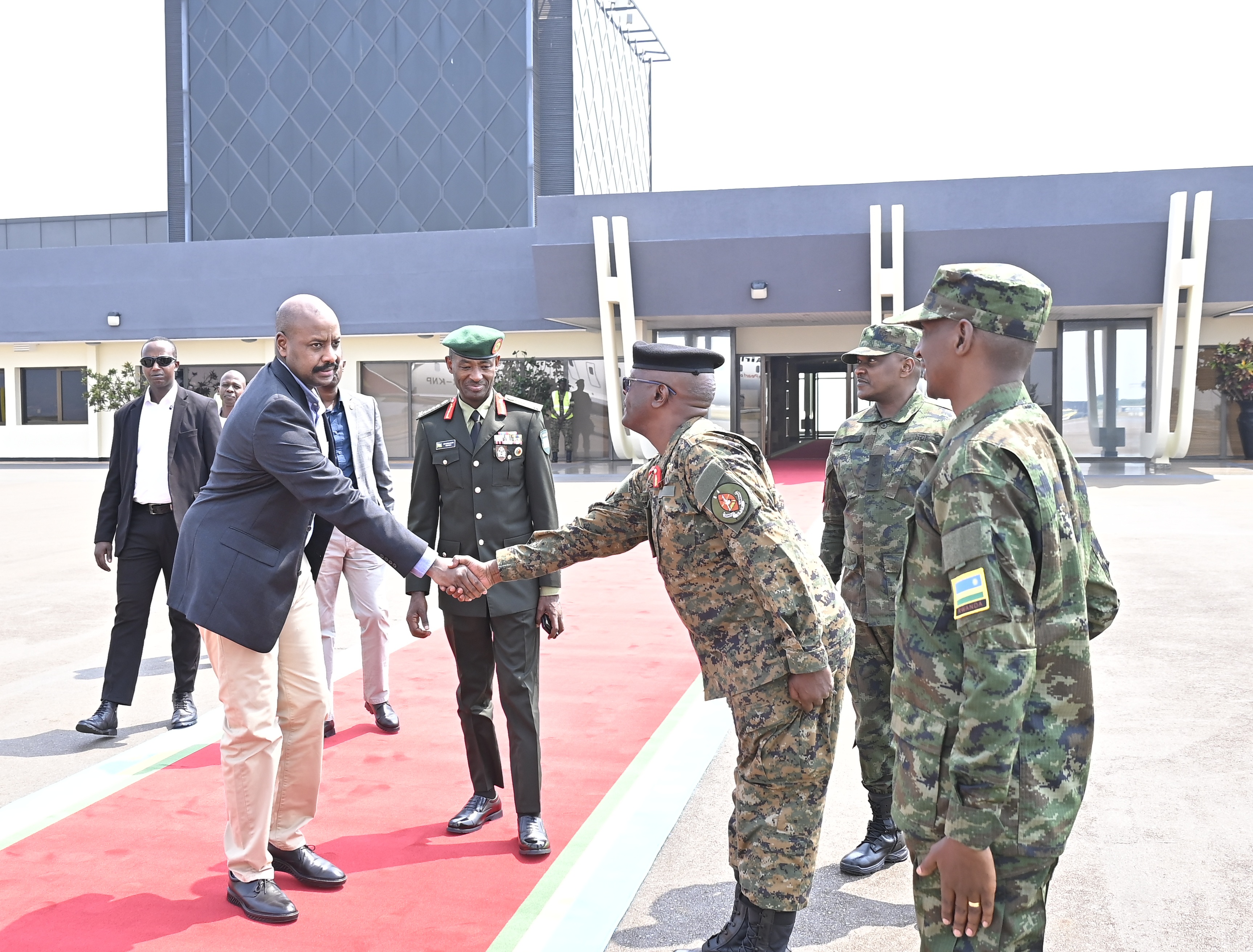 Gen Kainerugaba Returns from Kigali After Meeting President Kagame