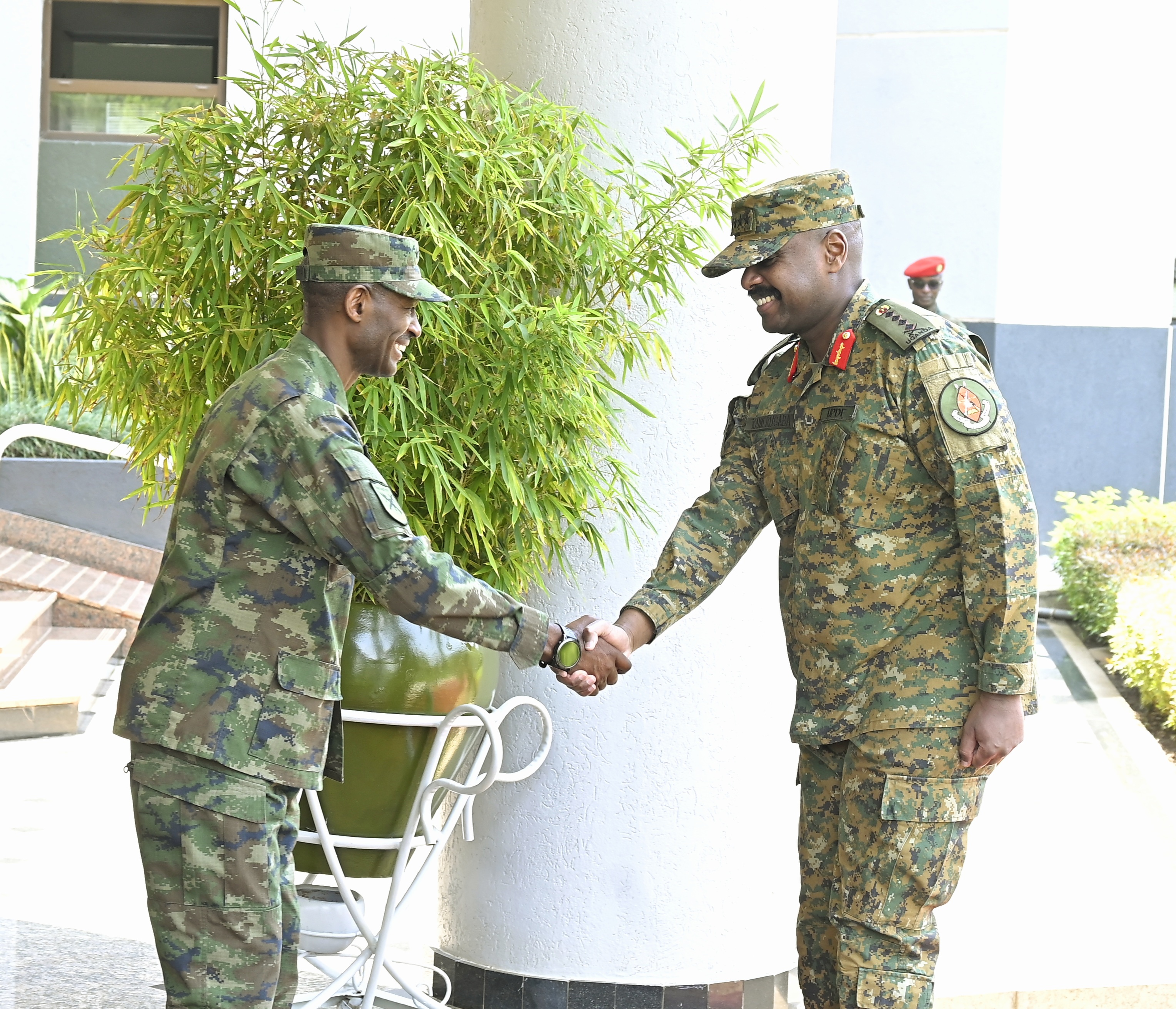 Gen Kainerugaba Holds Meeting with Rwandan Counterpart in Kigali