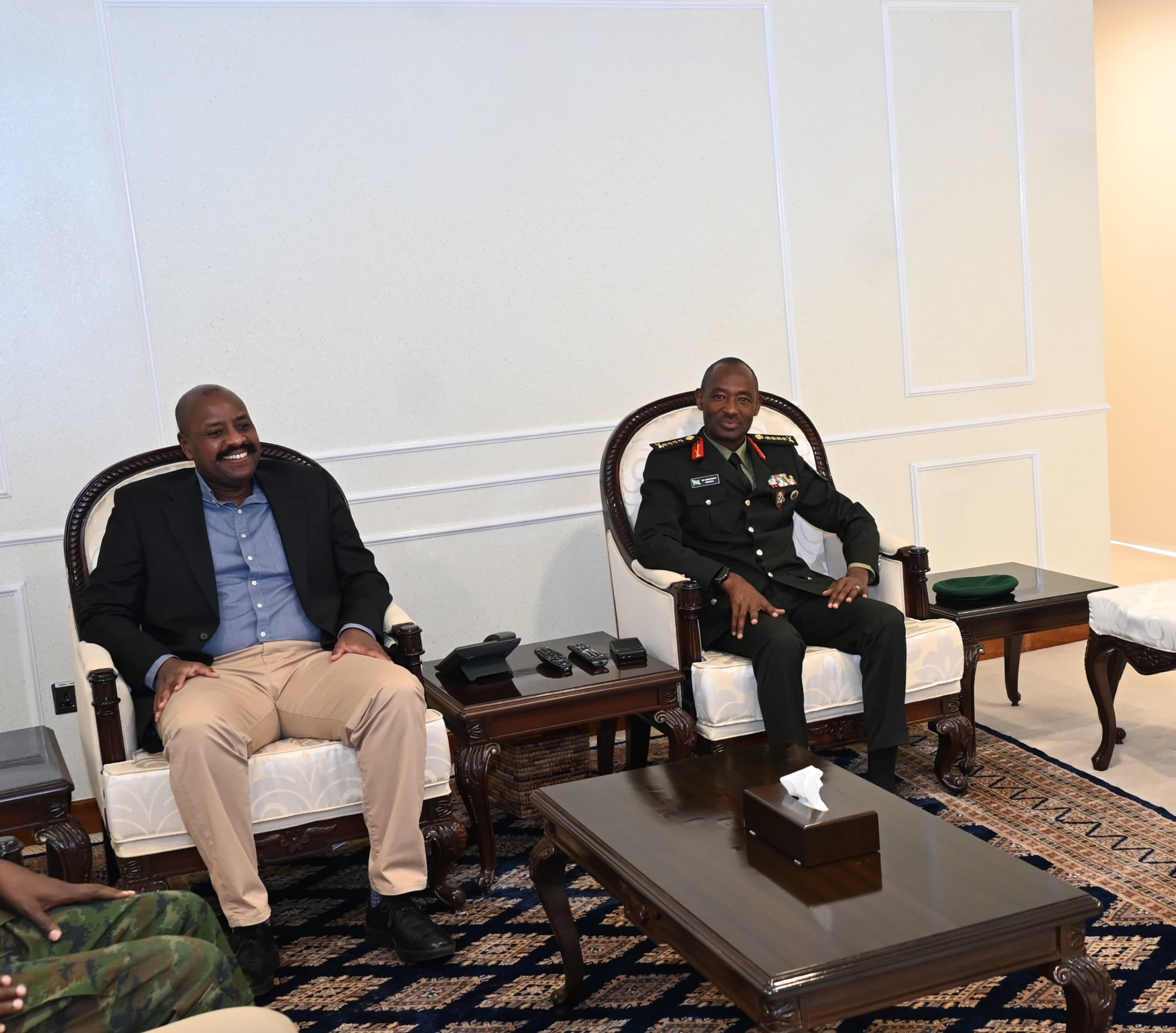 Gen Kainerugaba Returns from Kigali After Meeting President Kagame