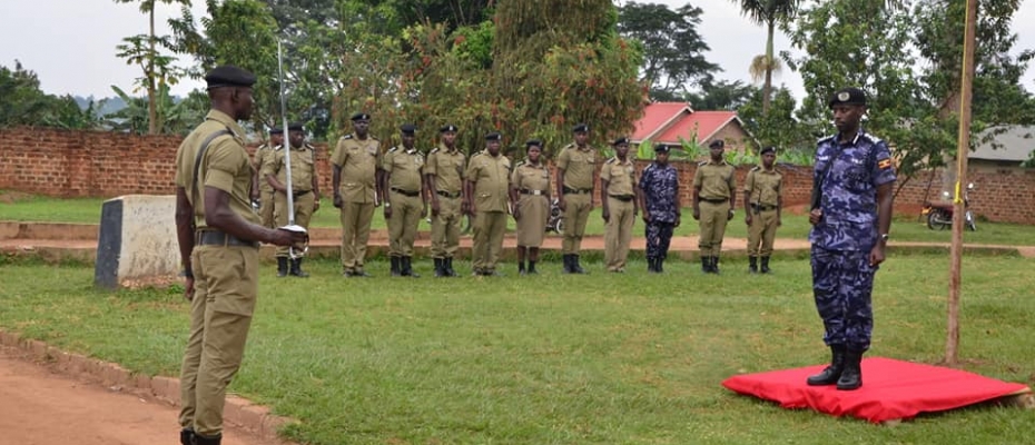 Deputy IGP Gen Sabiiti Muzeyi receiving a guard of honour. Courtesy photo