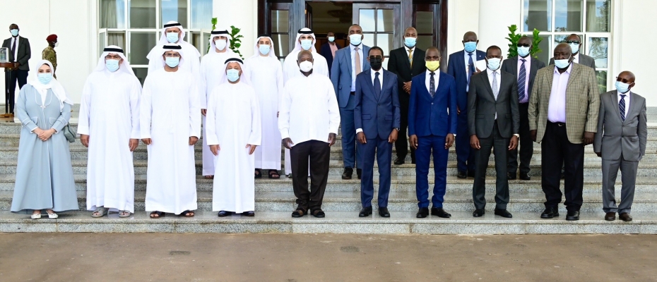 Abdallah Sultan and his delegation briefed the President on the progress of the construction of the Airport in Kidepo Valley National Park. 