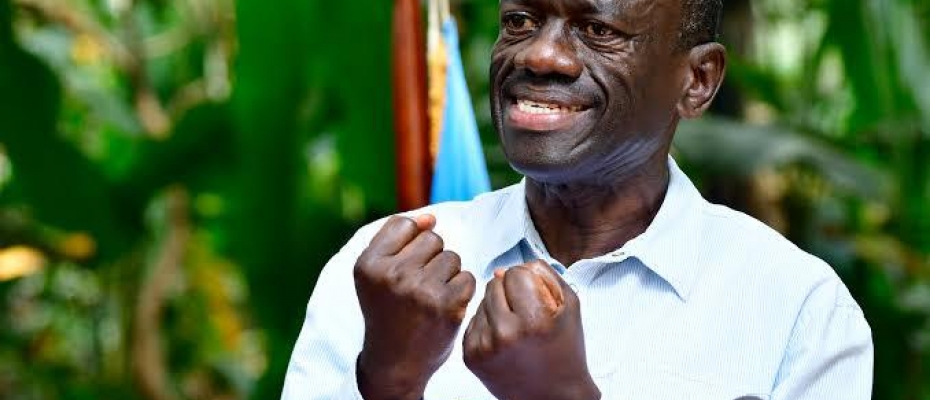 Dr Kizza Besigye 