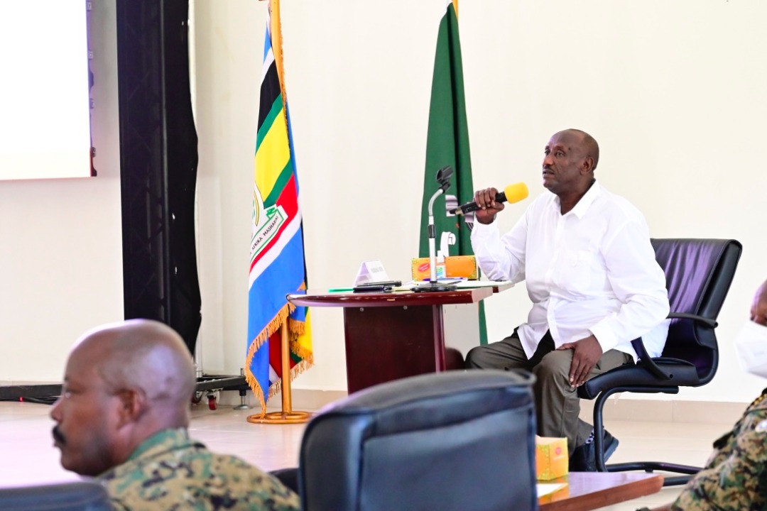 Gen Saleh delivering his address