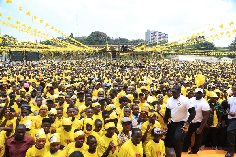 Thousands of Ugandans flocked to Kololo Ceremonial Grounds shortly after the nomination, where President Museveni held his first campaign rally.