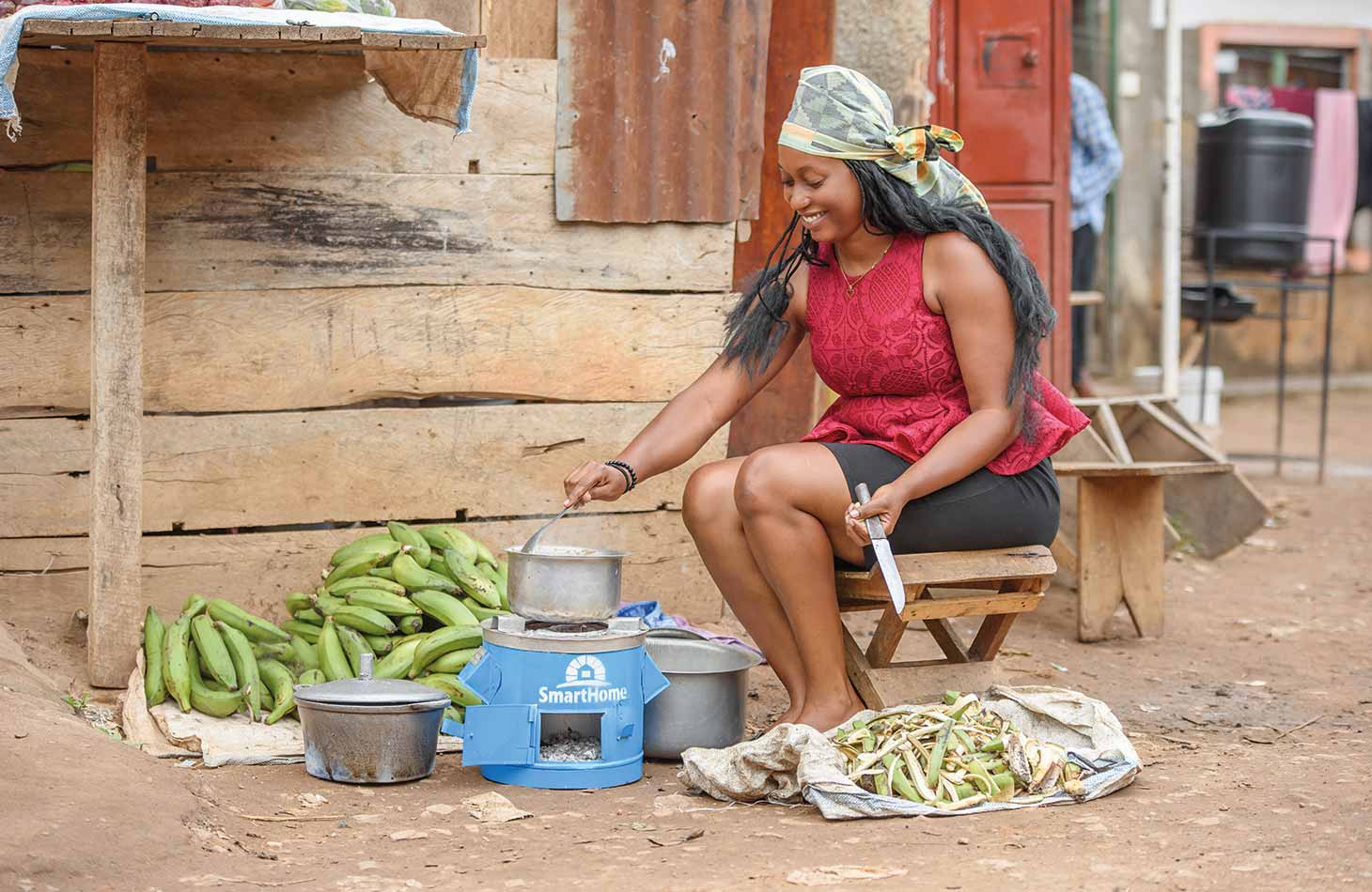 Increasing Charcoal Costs Push Kampala Residents to Opt for Sustainable Cooking Solutions