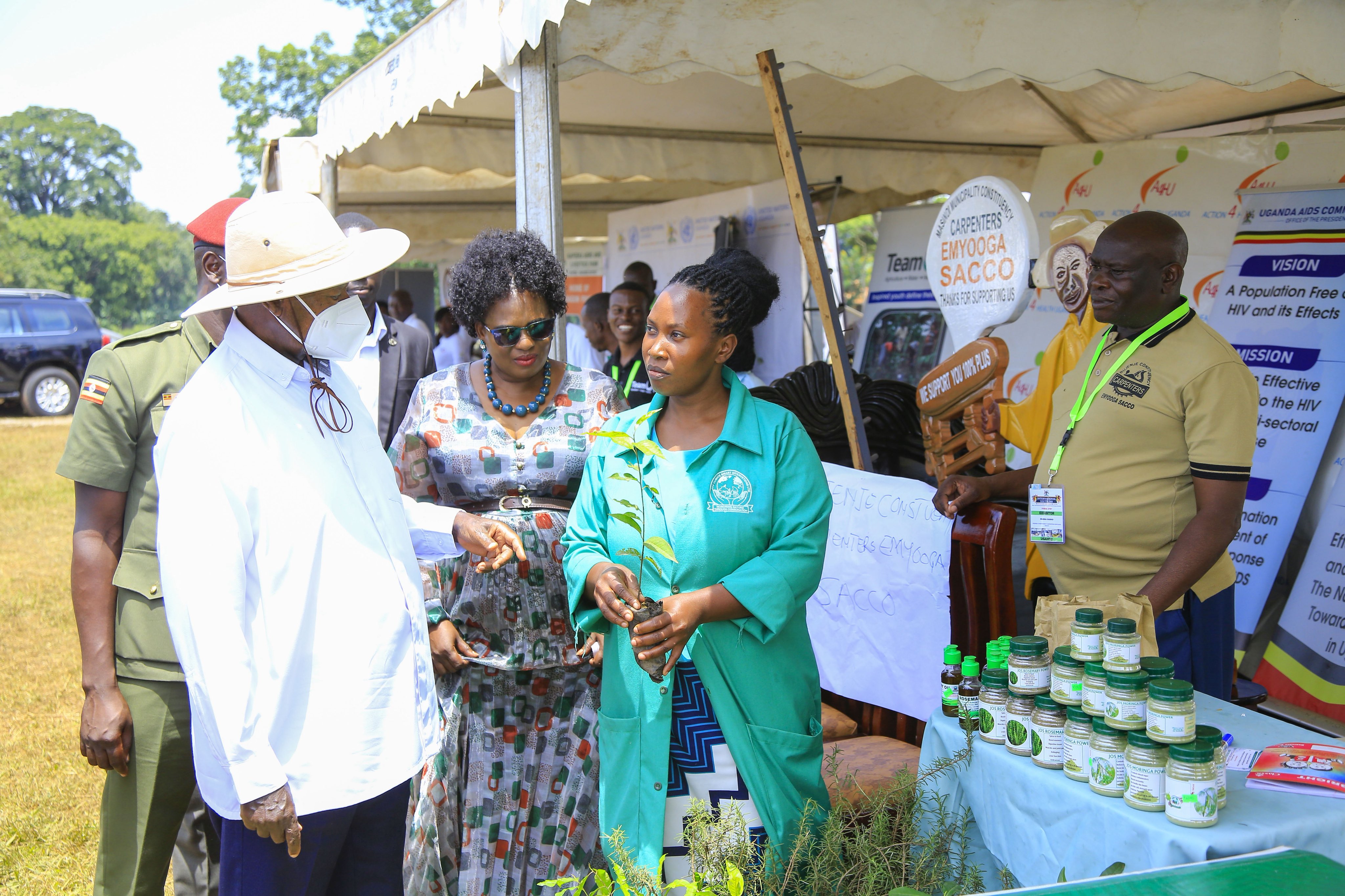 Museveni Urges Youth to Embrace Wealth Creation, Promises Jobs in Hoima