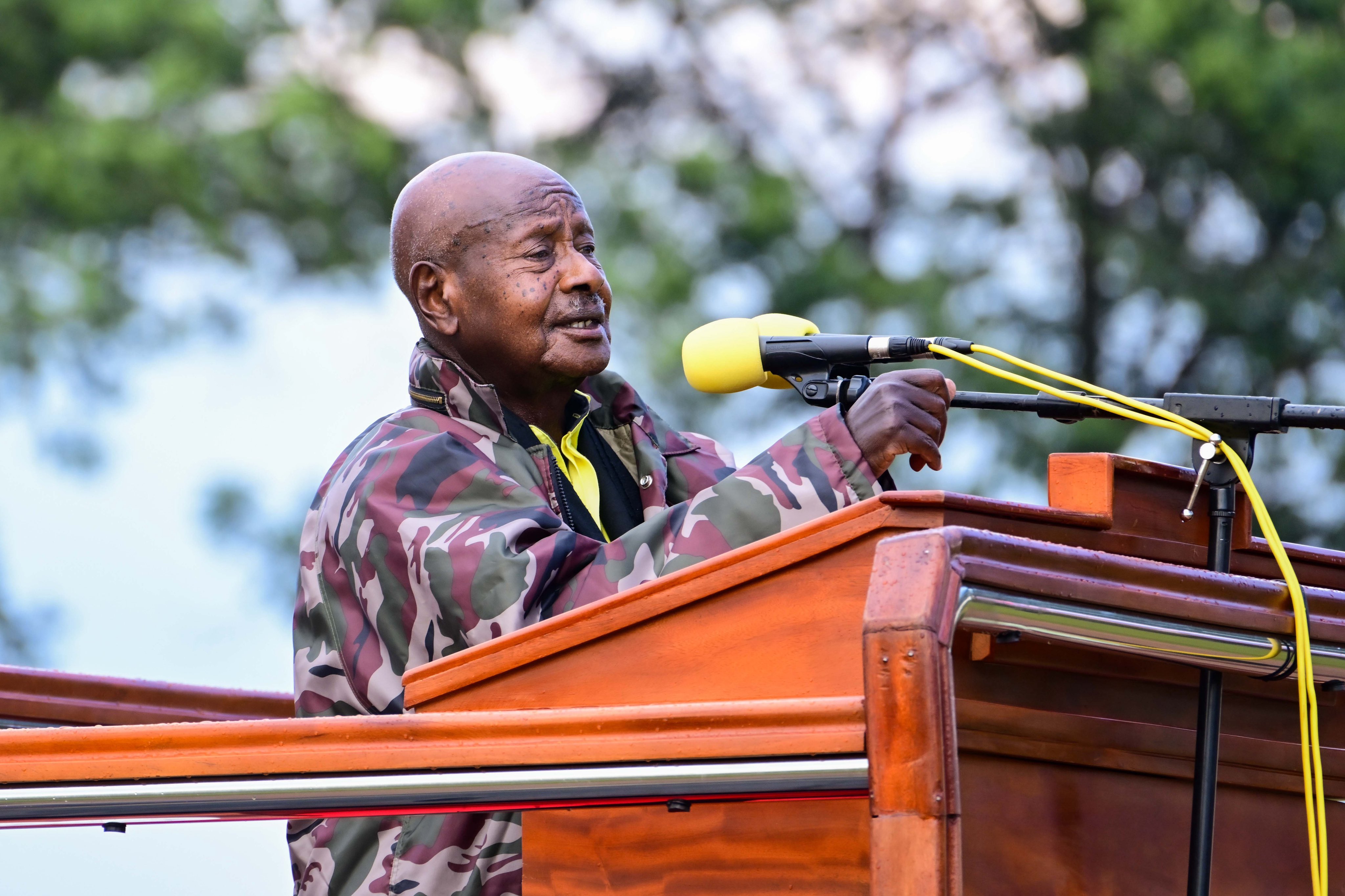 Museveni Assures Buikwe Workers of Minimum Wage After Lowering Electricity, Transport Costs