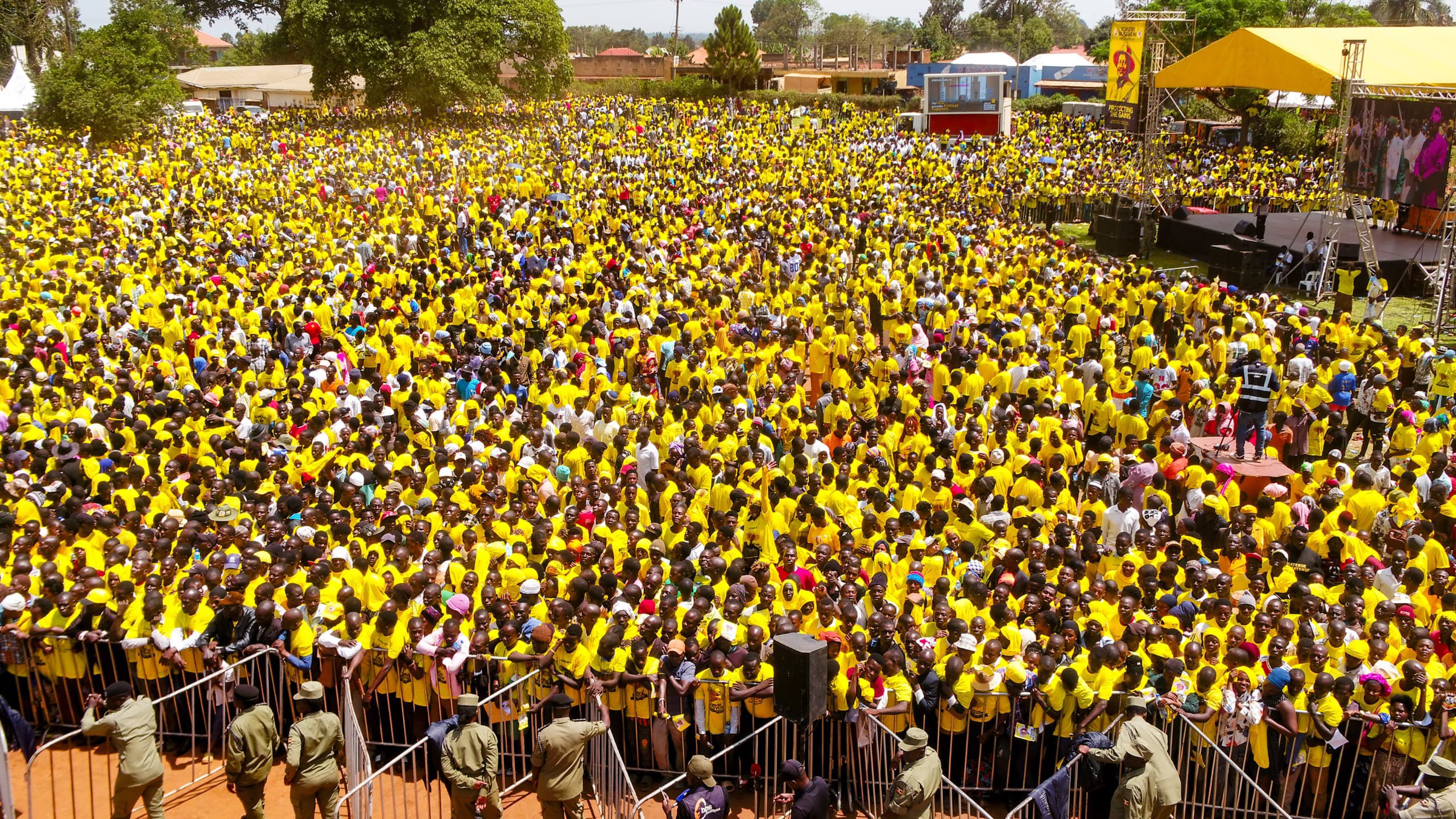 Museveni Draws Massive Iganga Crowd as He Recalls Secret War-Time Passage