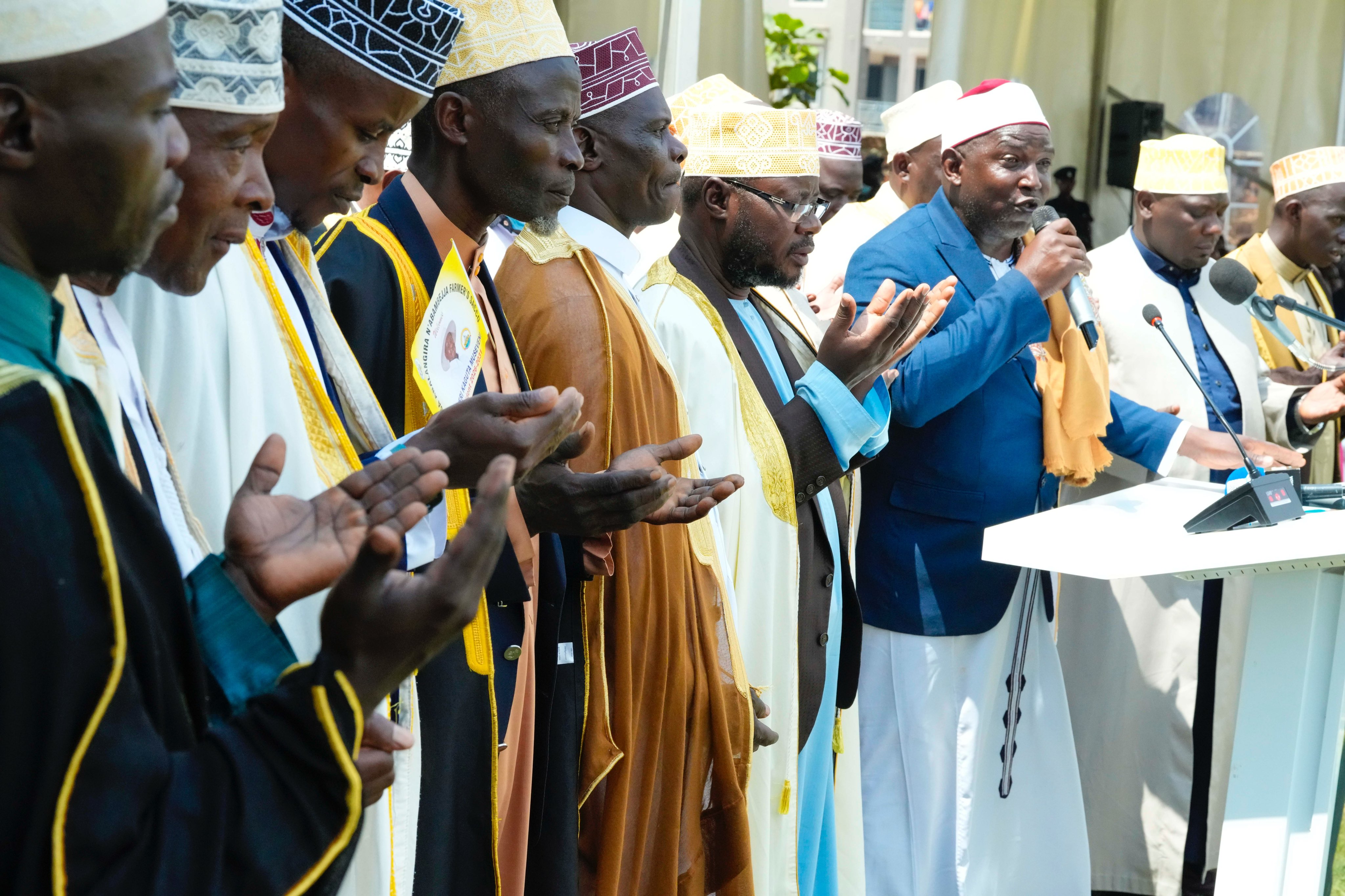 Museveni Launches Shs 58 Billion Lwattamu House, Pledges More Support to Buganda Clan Leaders