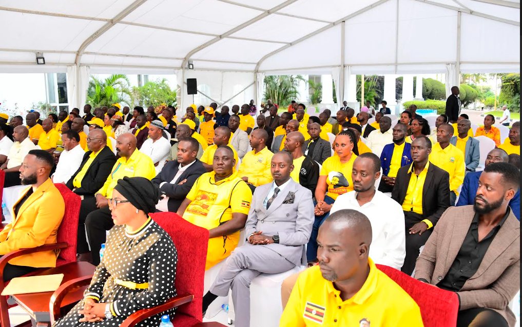 Museveni Flags Off NRM Mobilizers to Drive Anti-Poverty Campaign