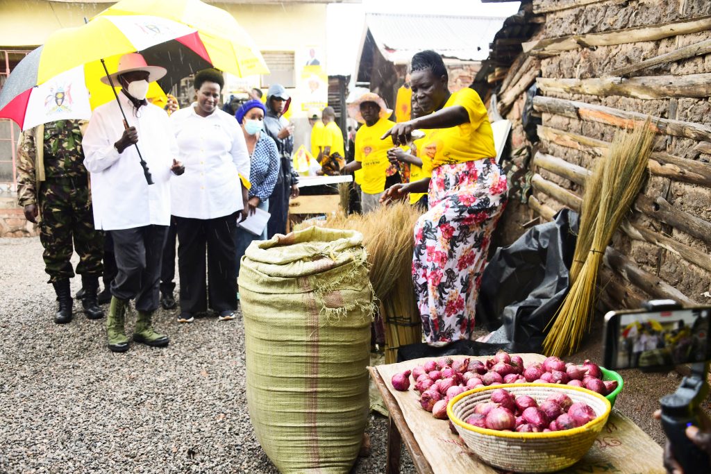 Museveni Pledges UGX 1 Billion Per Kampala Ghetto Structure to Fight Urban Poverty