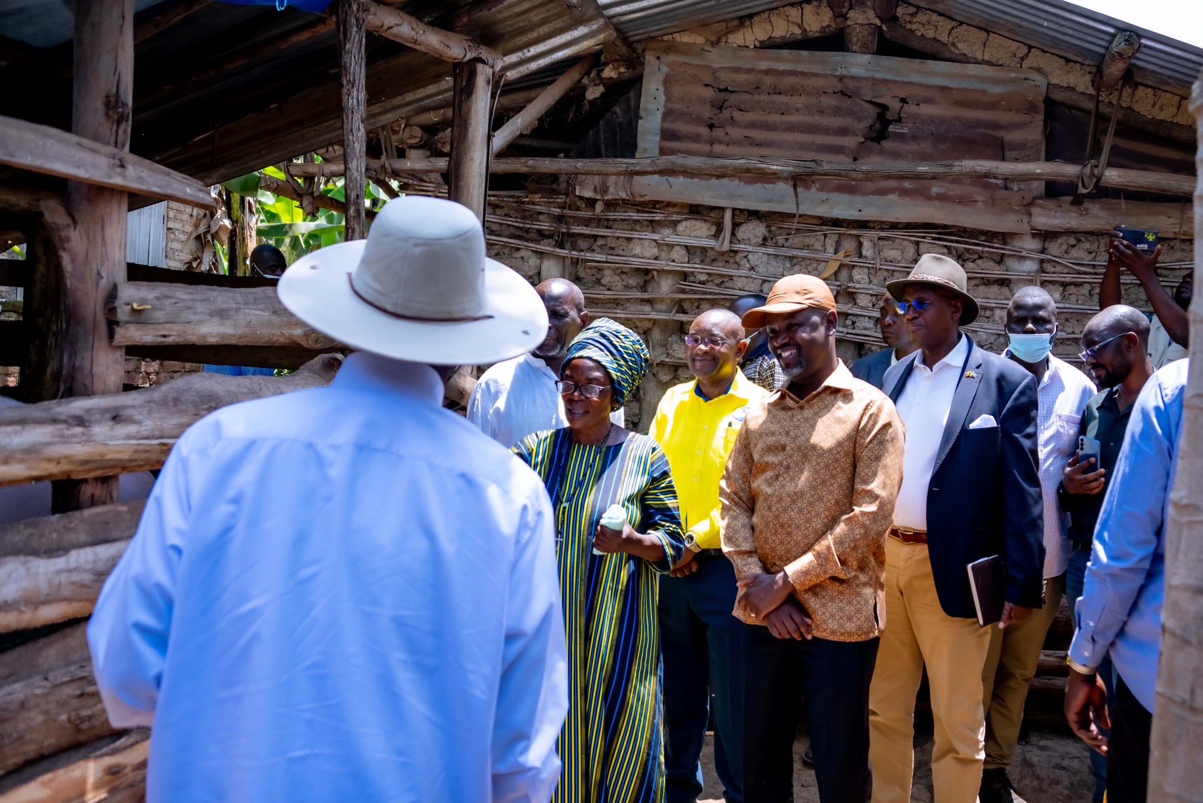 Museveni Praises Rubirizi Residents for Effective Use of PDM Funds