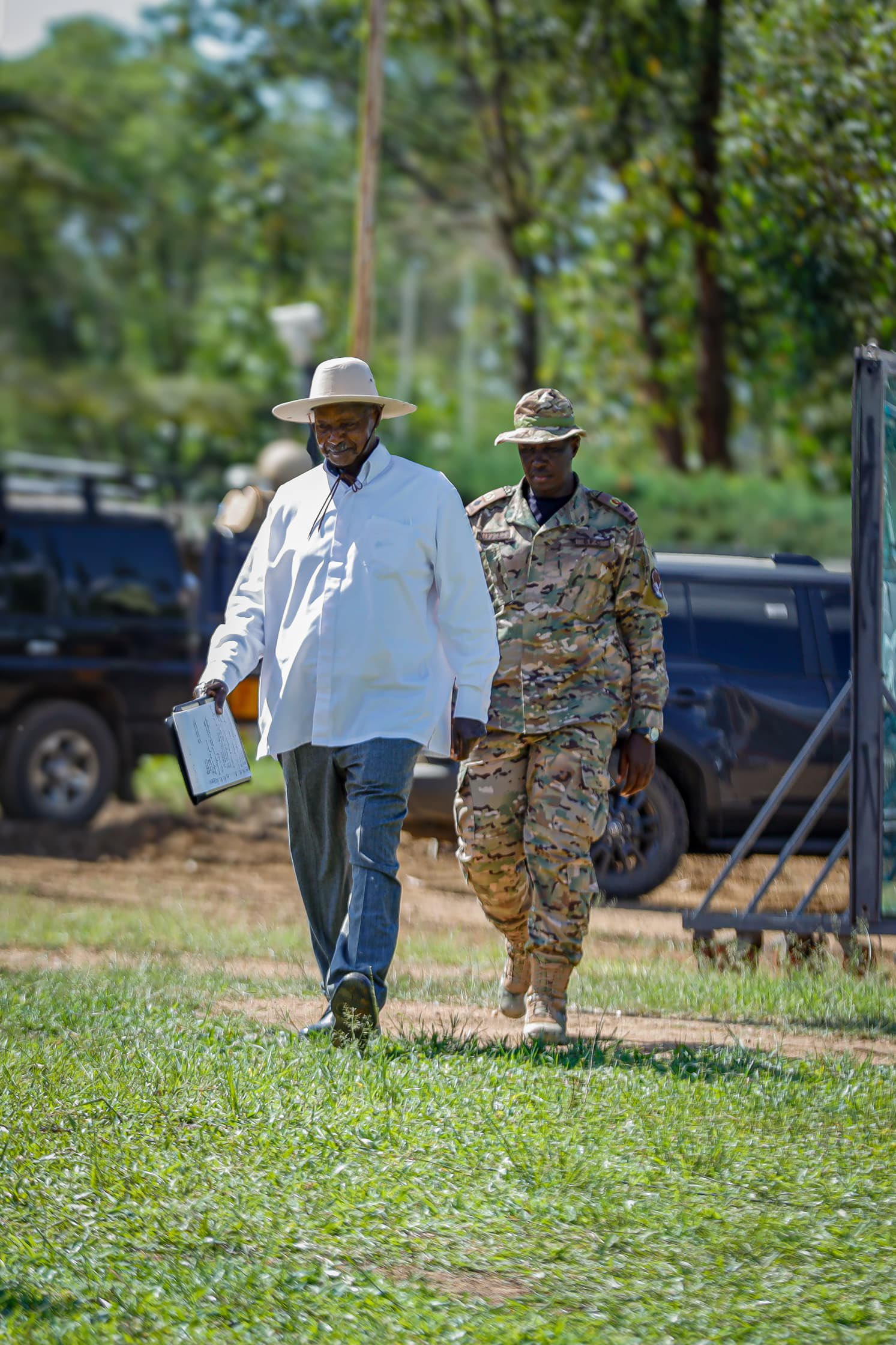 Museveni Urges Kitagwenda Residents to Boost Household Income, Embrace Free Education