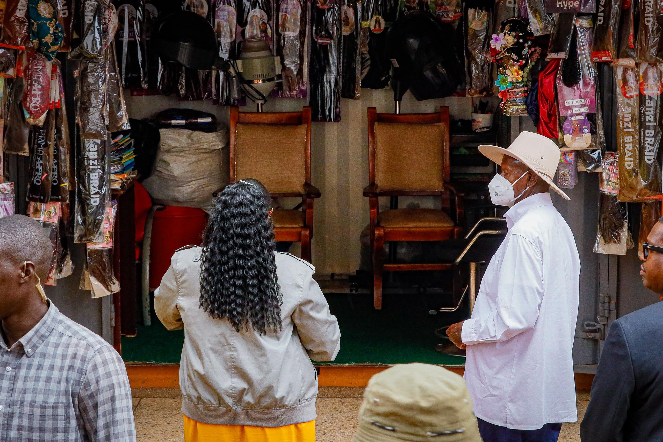 Museveni Vows More PDM Funding for Urban Communities