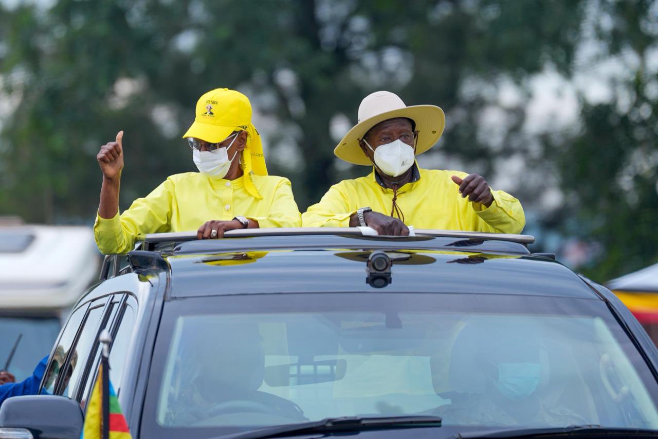 Museveni, Maama Janet Draw Massive Crowd as NRM Unveils Manifesto in Ntungamo