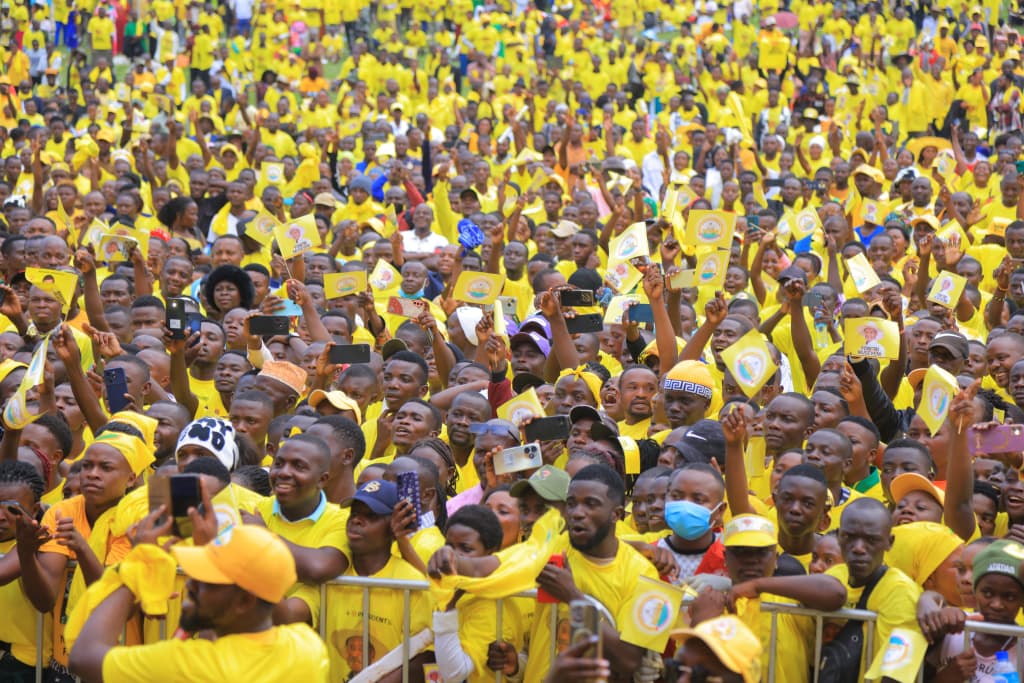 Museveni to Resettle 9,000 Flood Victims in Ntoroko District