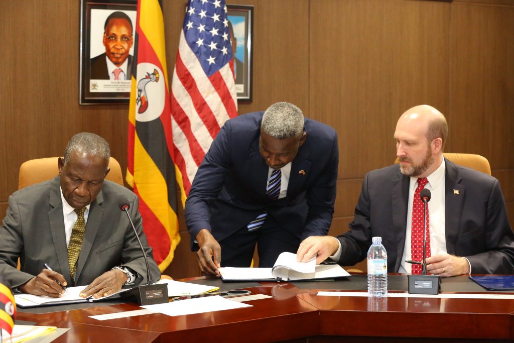 Uganda, U.S Sign USD 2.2 Billion Health Cooperation Agreement