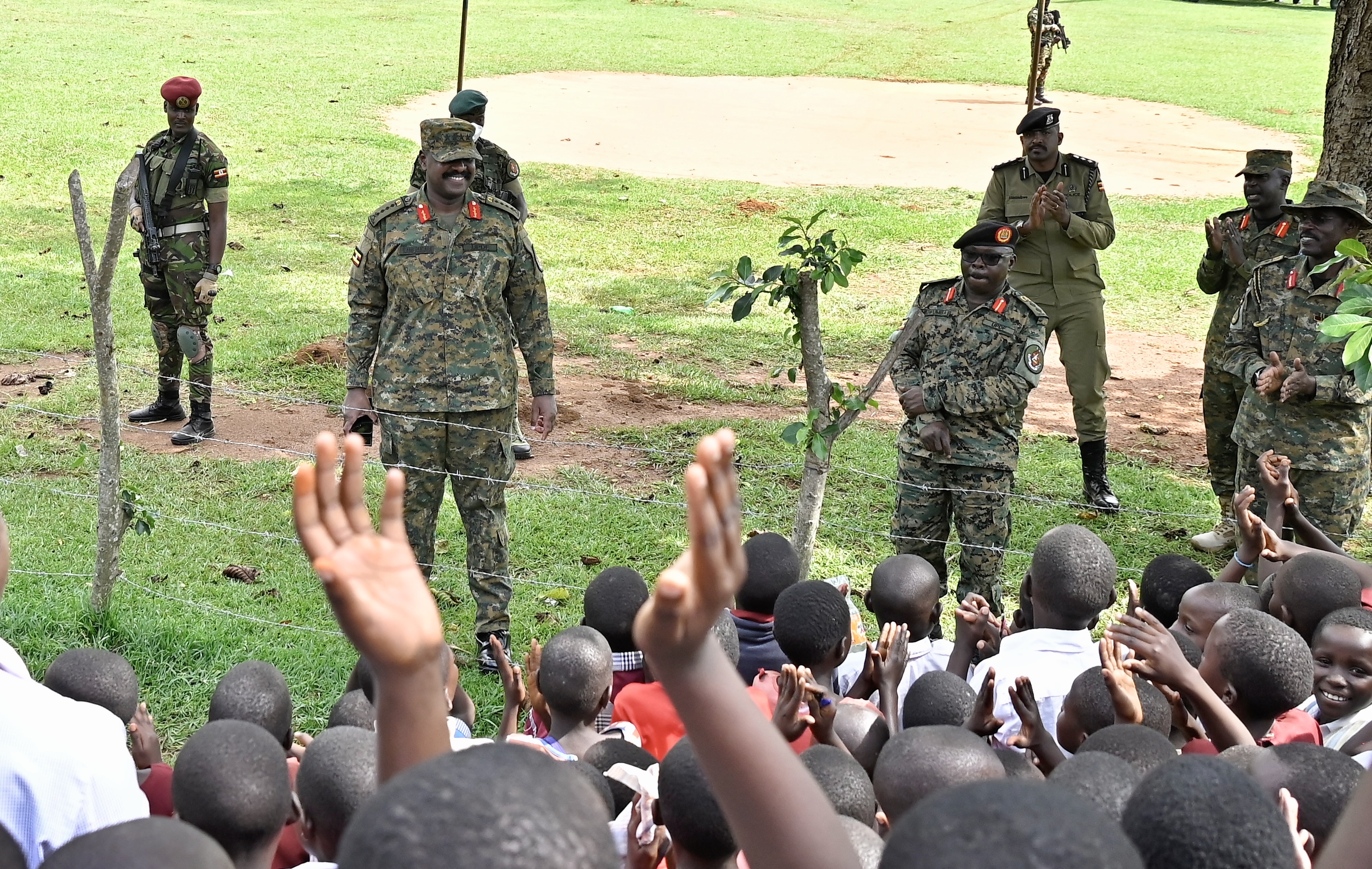 Gen Kainerugaba in Busia